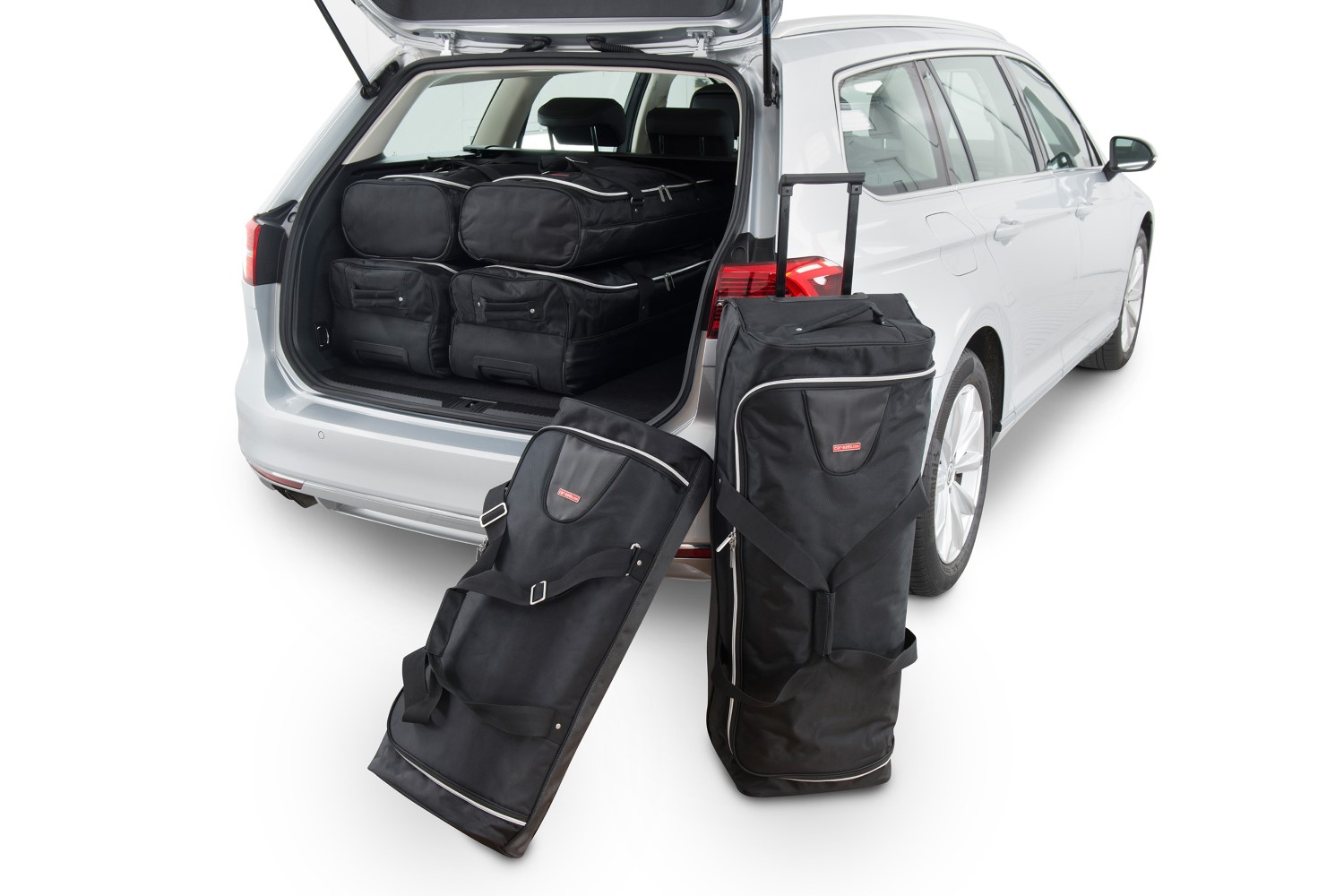 Travel bags tailored for your car 