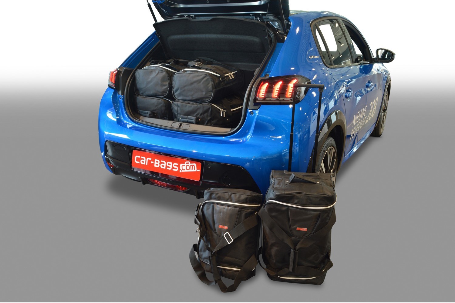 https://www.car-bags.com/images/stories/virtuemart/product/p11901s-peugeot-208-2019-car-bags-1.jpg