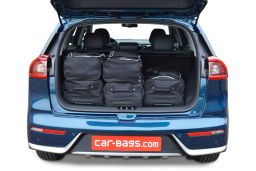 Kia Niro 2016- Car-Bags.com travel bag set (3)