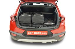 Kia Stonic (YB) (without adjustable boot floor) 2017- Car-Bags.com travel bag set (3)