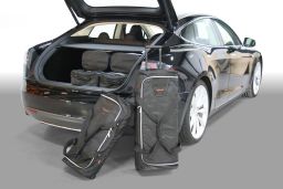 Tesla Model S 2012- 5 door Car-Bags.com travel bag set (1)