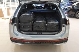 Travel bag set suitable for Volkswagen Passat Variant (B9) 2023-present wagon (3)