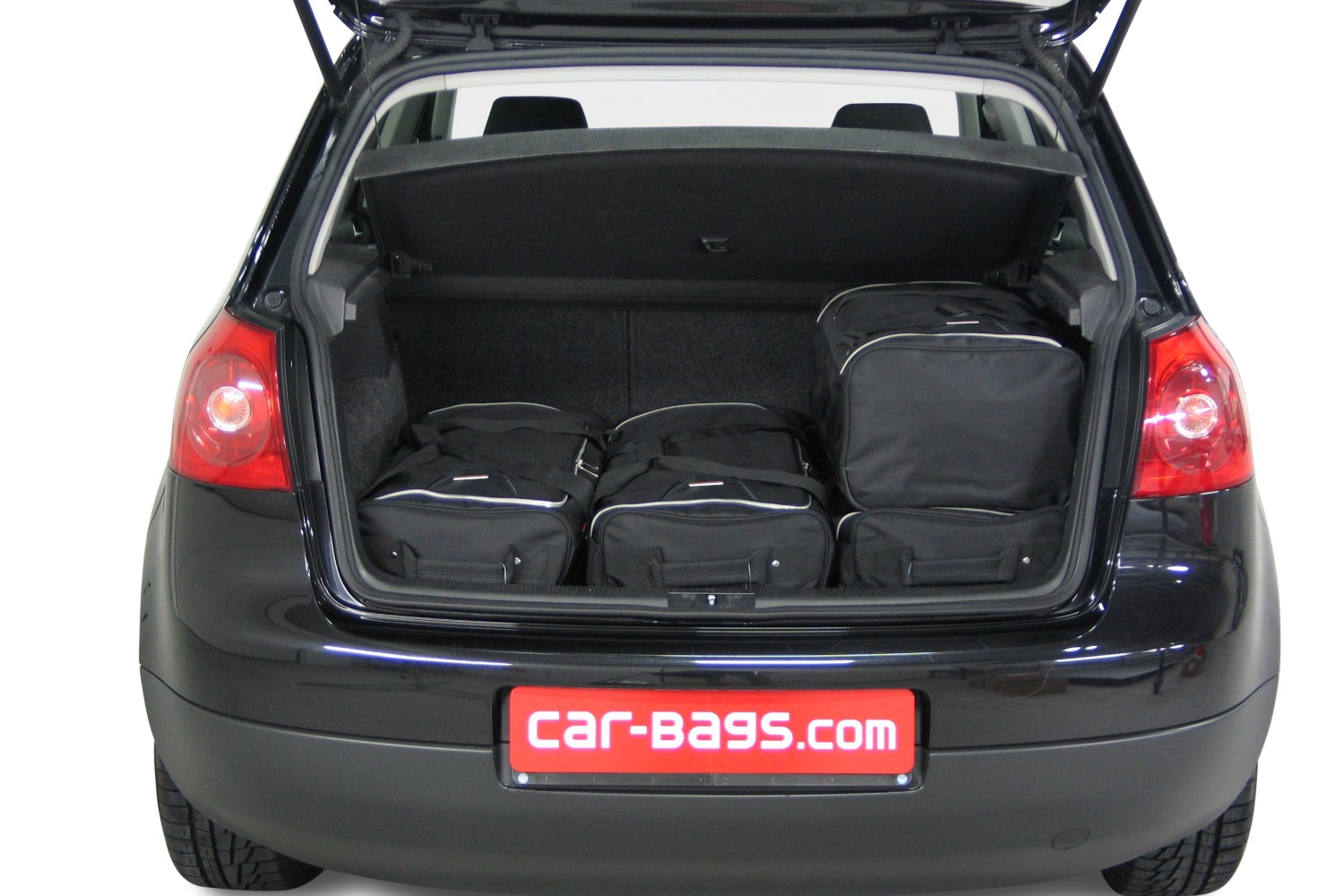 https://www.car-bags.com/images/stories/virtuemart/product/v10201s-volkswagen-golf-v-03-09-car-bags-3.jpg
